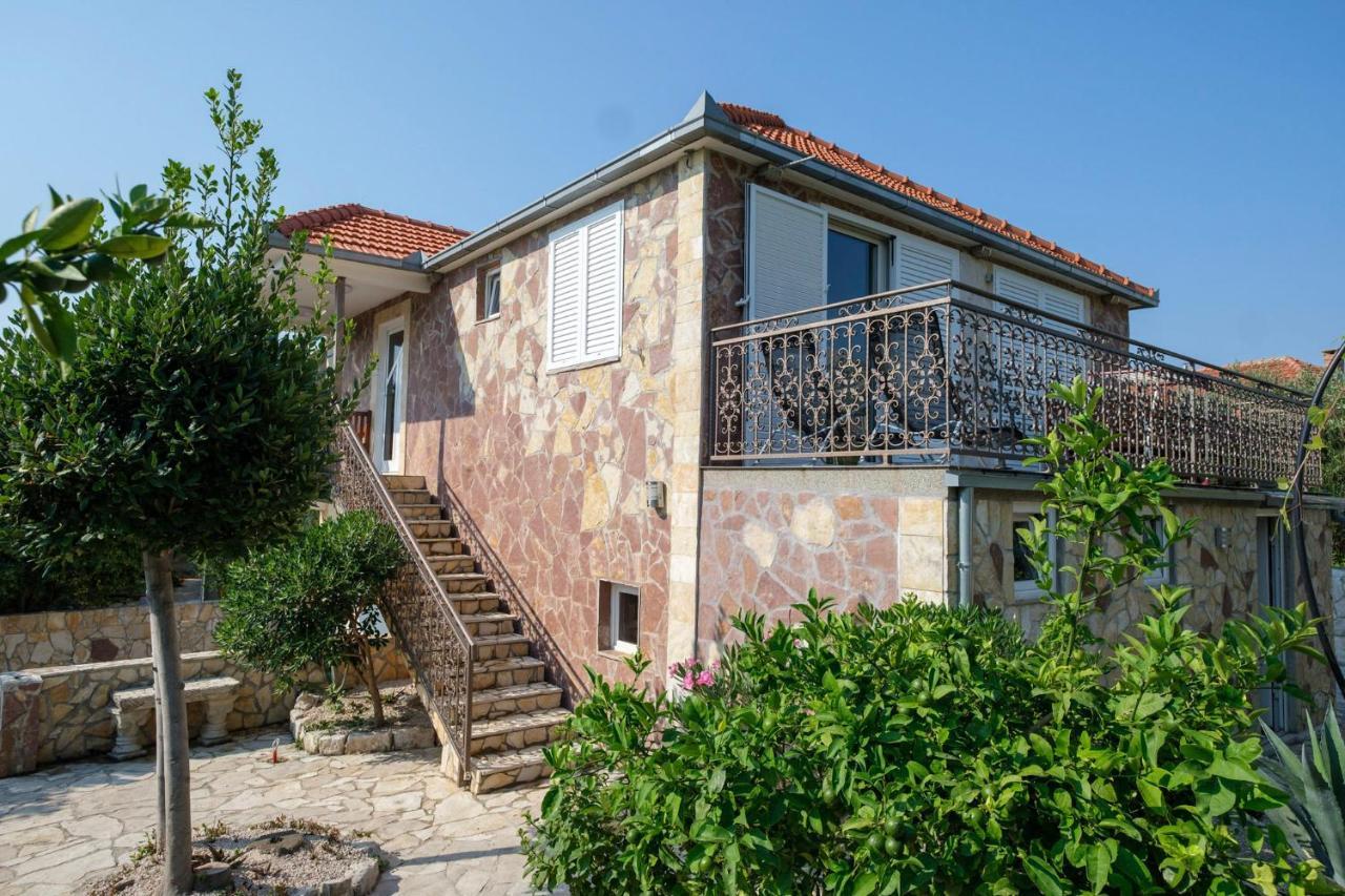 Apartments Kaktus Orebić Стая снимка